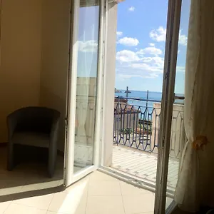 Holiday Rentals Taormina Apartment Taormina