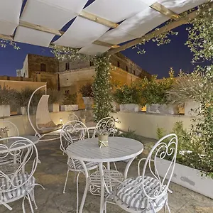 La Loggia Dei Rayno Bed & Breakfast Lecce